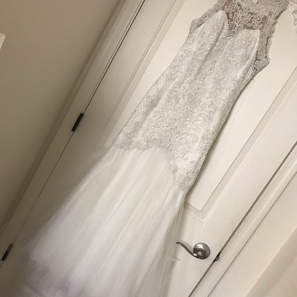Tadashi Shoji Lace Halter Mermaid Gown - Picture 4 of 8